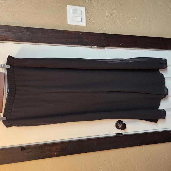 Susan Graver Pants - Susan Graver Black Dress Pants with sheer overlay & Side Slits- Large